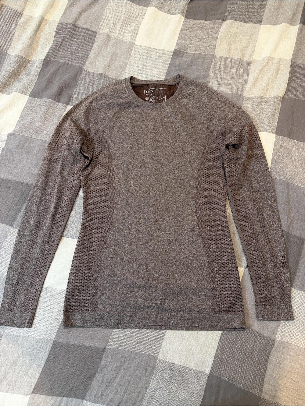 FIGS Women’s Espresso Salta Seamless Longsleeve Underscrub
